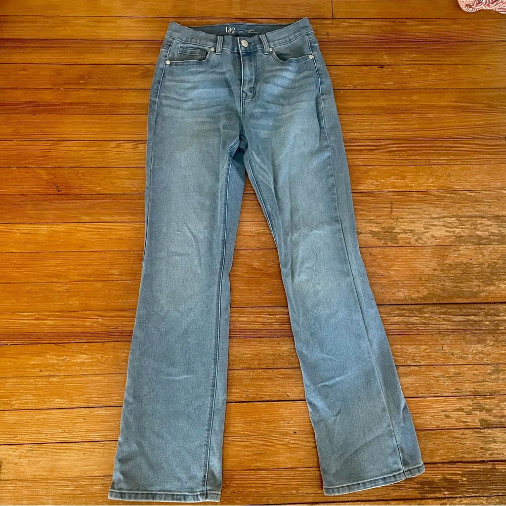 Diane Gilman DG2 high waist light wash bootcut jeans stretch size 4